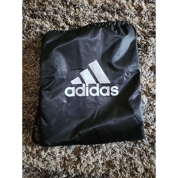 Adidas Drawstring Bag Gym Bag Black & White 3 stripes Nice - Picture 1 of 13